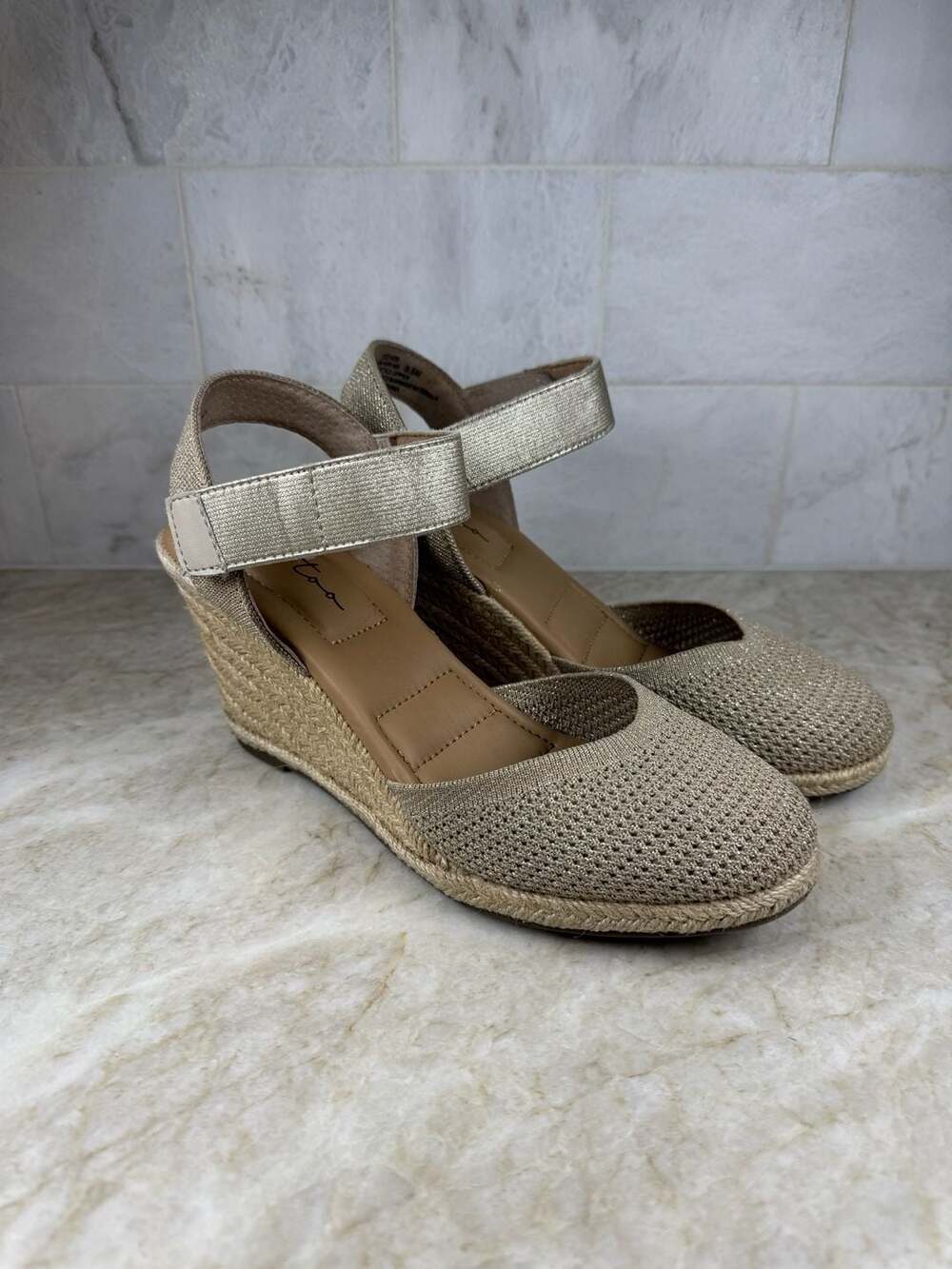 Me Too Blair Espadrille Wedge Sandals Gold Metallic Knit Womens 8.5 M - Picture 3 of 14